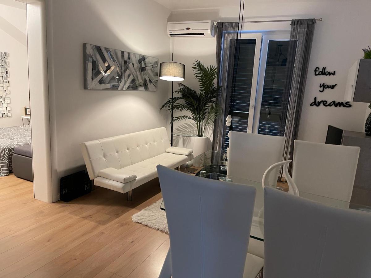 Apartment New Chic Supetar Luaran gambar